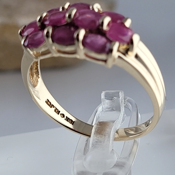 β€οΈ10k Size 9 Beautiful Solid Yellow Gold Rubies Gemstones Ring! ππ - Picture 7 of 12